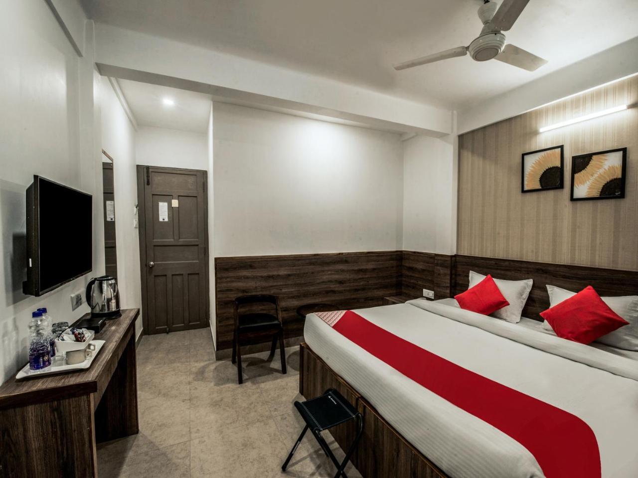 Hotel Indiana Шиллонг Экстерьер фото